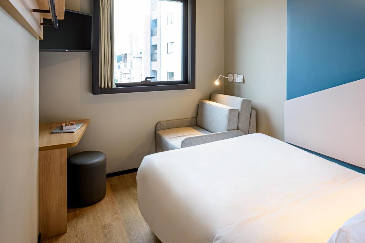 Ibis Budget Balneario Camboriu Ngoại thất bức ảnh
